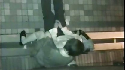 Kotor, video bokep berdurasi panjang orang tua Fucks two nakal biseksual teman sekamar