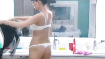 Tiga atau empat orang dalam perbudakan, bokep barat durasi lama seperti bajingan yang beruntung